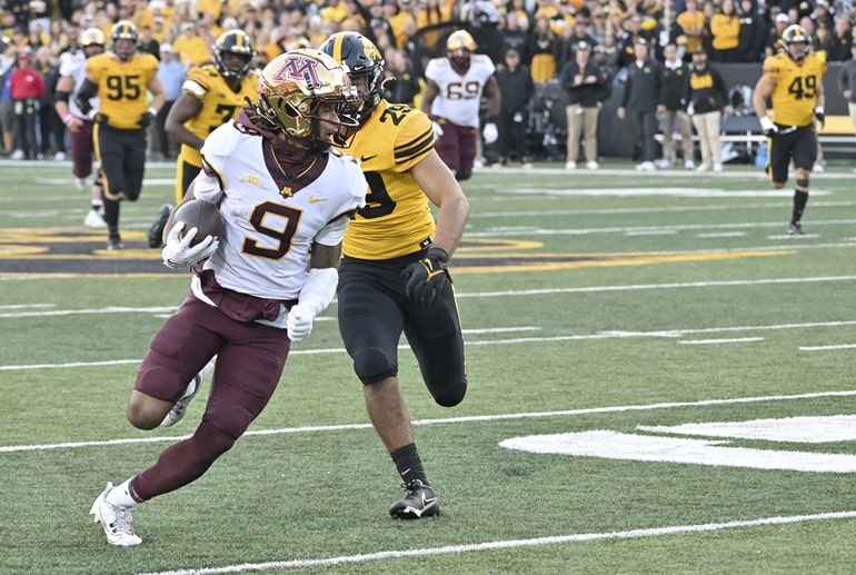 Hawkeyes Gophers