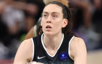 best Breanna Stewart prop bet