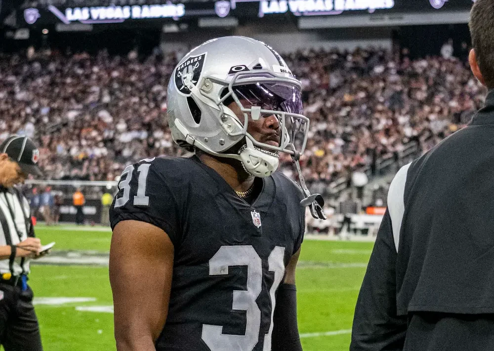 las vegas raiders odds to win afc west