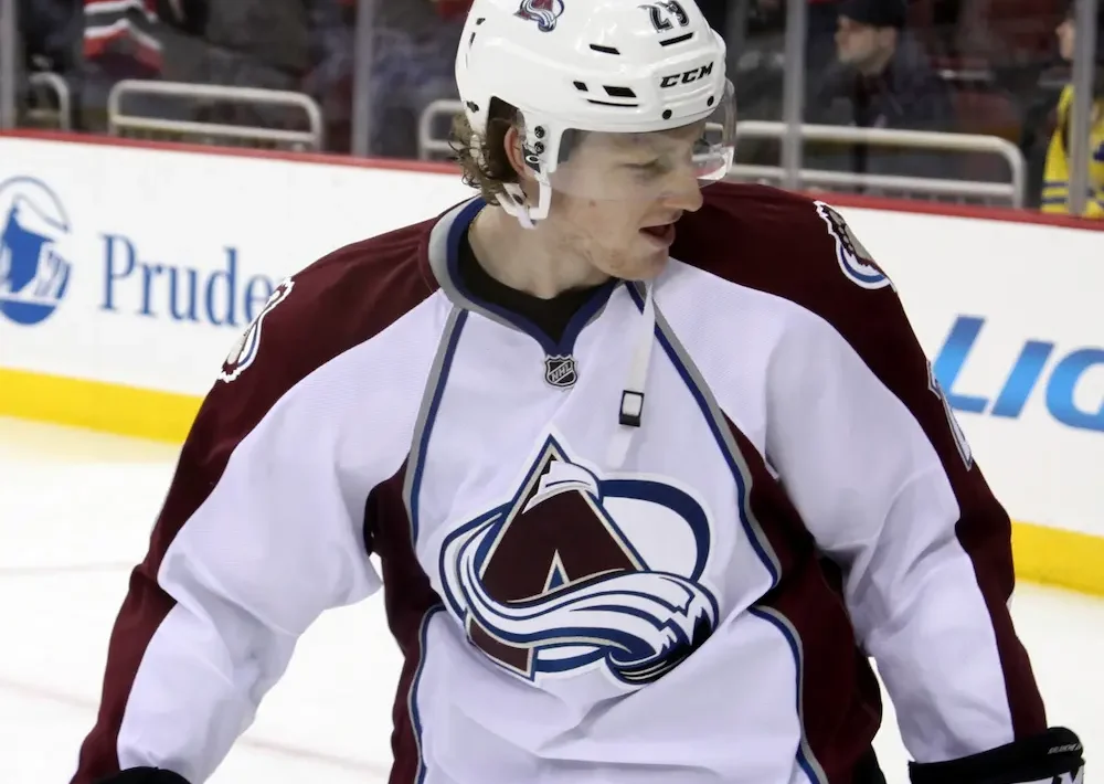 colorado avalanche lines